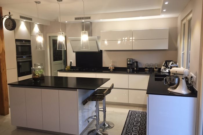 Cuisines Macedo Kocher - Vendeur et installateur de cuisines, dressings, salles de bain sur Metz